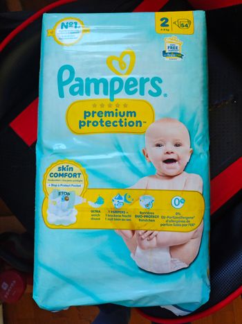 Couches Pampers prenium protection T2