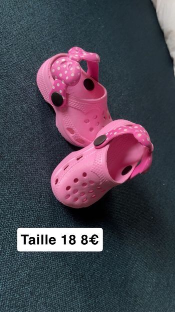 Crocs Minnie