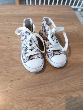 Chaussures montantes T28