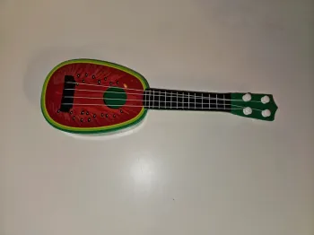 Guitare enfant