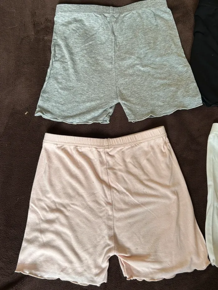 Lot de petits shorts léger 9-10ans - photo numéro 7