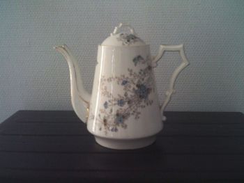 Cafetiére porcelaine Bertin Tissier Rue de Rivoli Paris 90