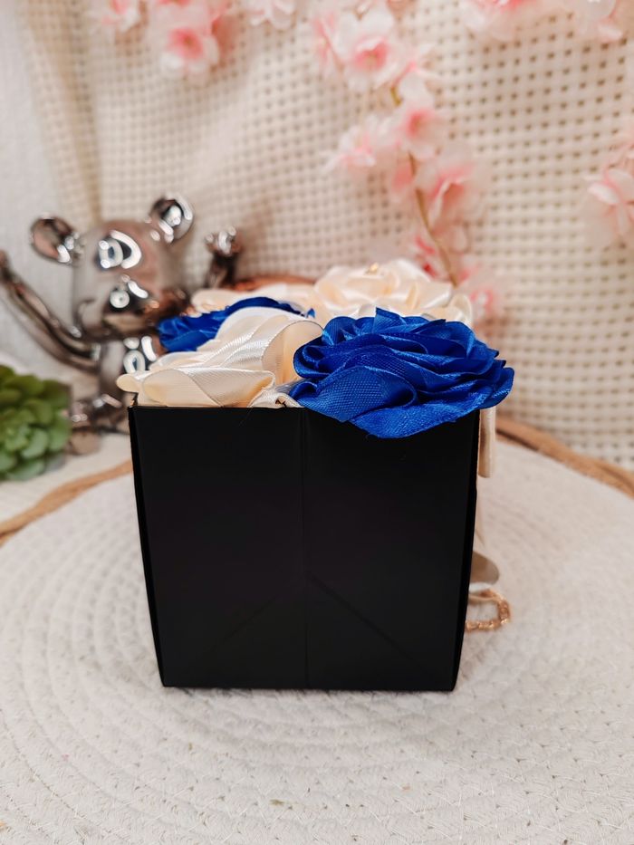 Box fleurale avec Rose - photo numéro 4