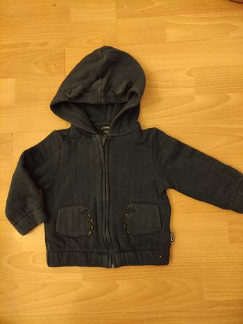 Sweat zippé à capuche