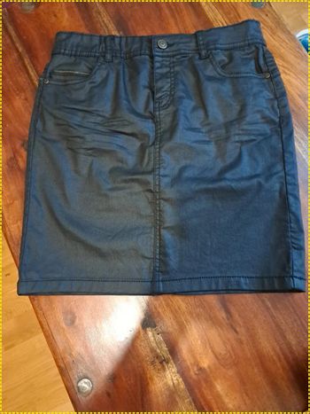 Jupe Camaïeu noire taille 36 porté 1 fois