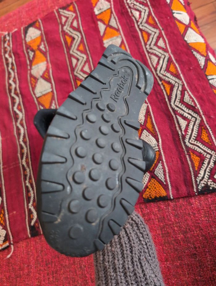 Baskets noires cuirMixte taille 40 - photo numéro 2