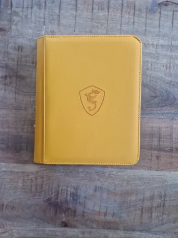 Classeur TopLoader 128 cartes 2x2 neuf Jaune