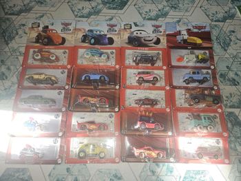 Gros lot de 20 voitures cars Mattel neuves prix bas et ferme. Idéale cadeau pour Noël 🎅