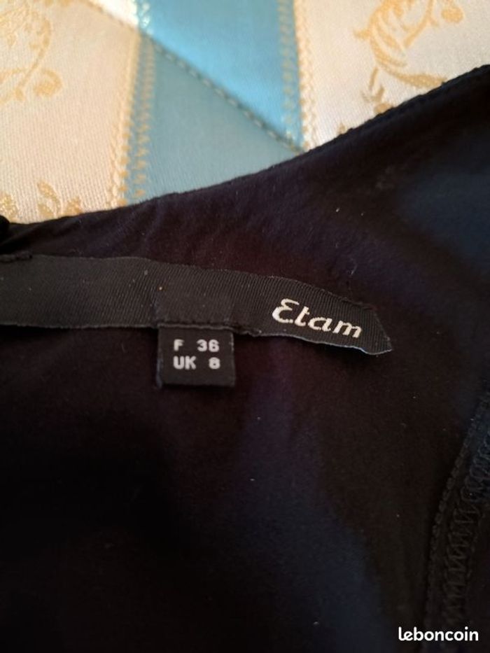 Robe dentelle - photo numéro 2