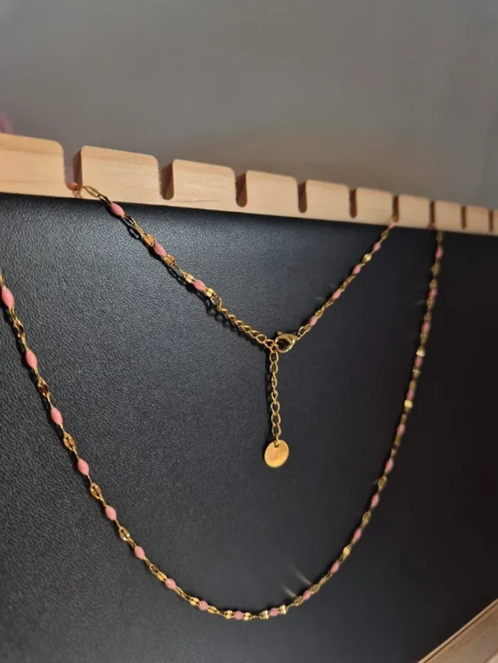 Long collier style gigi en acier inoxydable dorée perles allongée rose clair - photo numéro 2