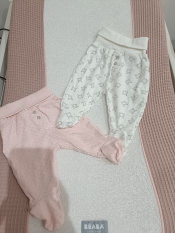 Lot pantalon 1 mois