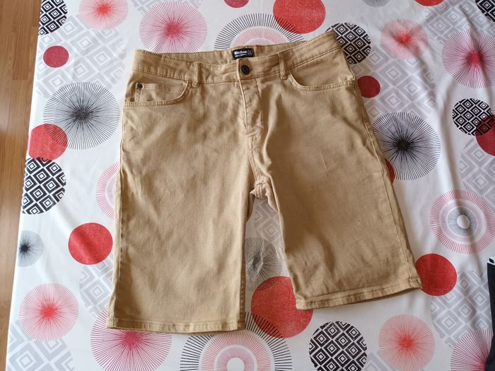 Short Bermuda 👨 taille 42 - photo numéro 2