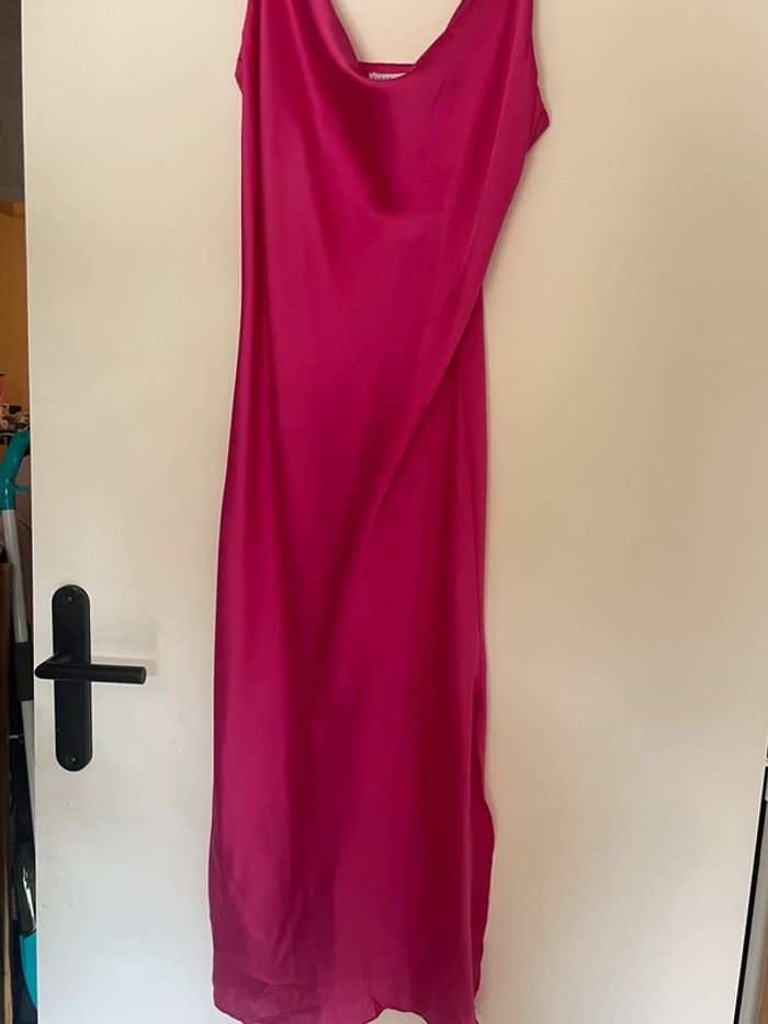 Robe rose