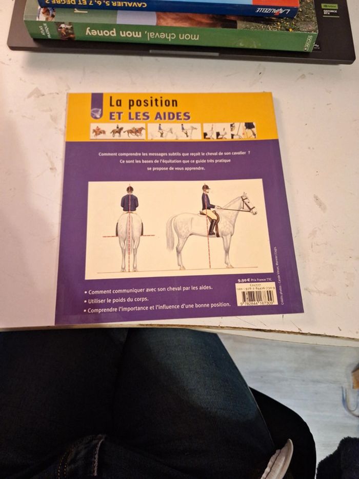 Livre la position et les aides - photo numéro 2