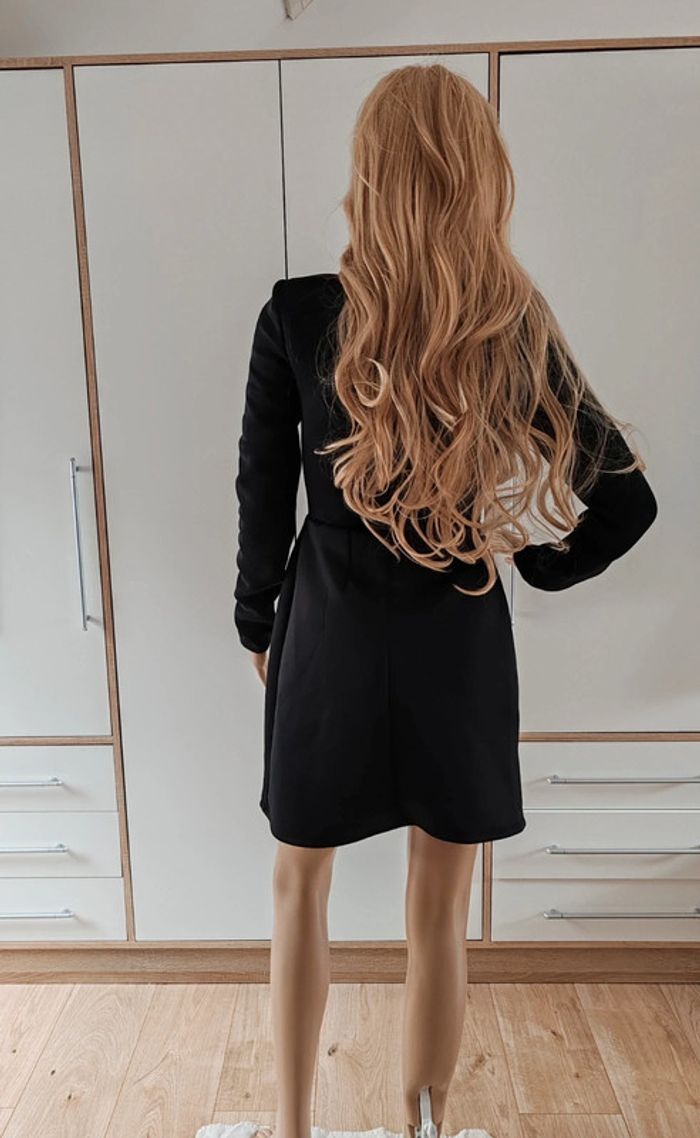 Robe courte - photo numéro 2