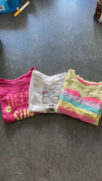 Lot tee-shirts fille 4 5 ans