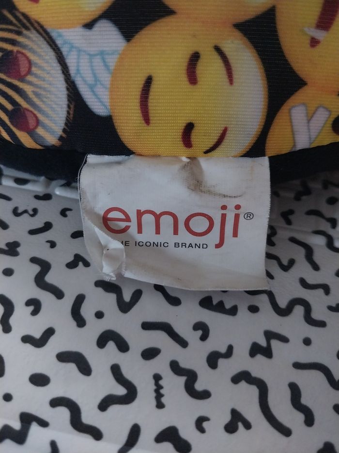Coussin de voyage Emoji - photo numéro 2