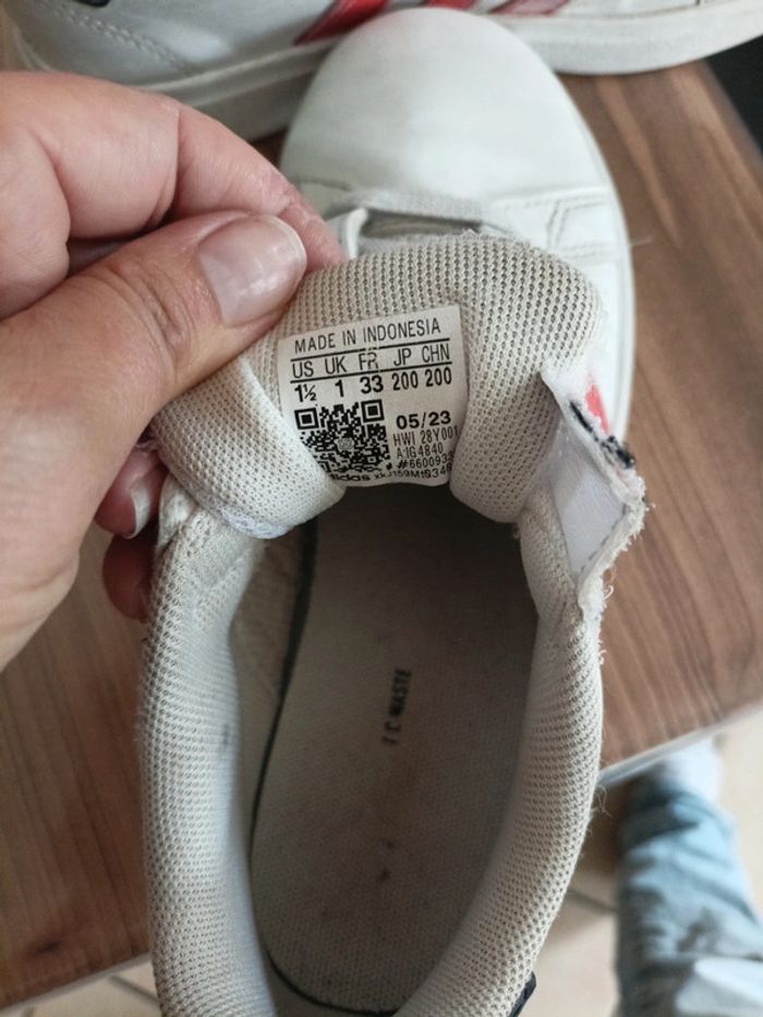 Basket adidas - photo numéro 4