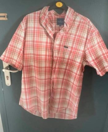 Chemise à carreaux