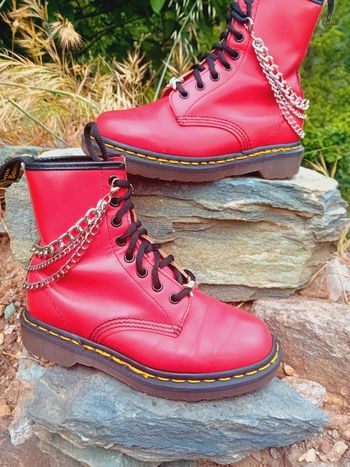 Dr. Martens made in England 🇬🇧 rouge custom chaînes 🔗 et barbelés punk goth uk3 36