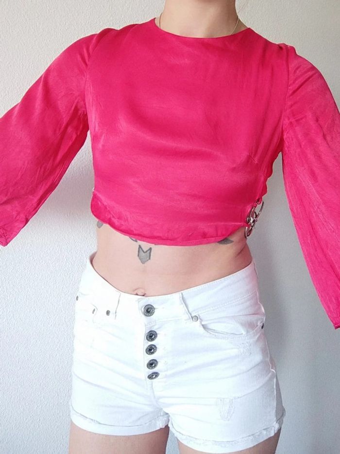 Crop-top satin dos nu manche ample 3/4 fuchsia / Zara - 36/S - photo numรฉro 5
