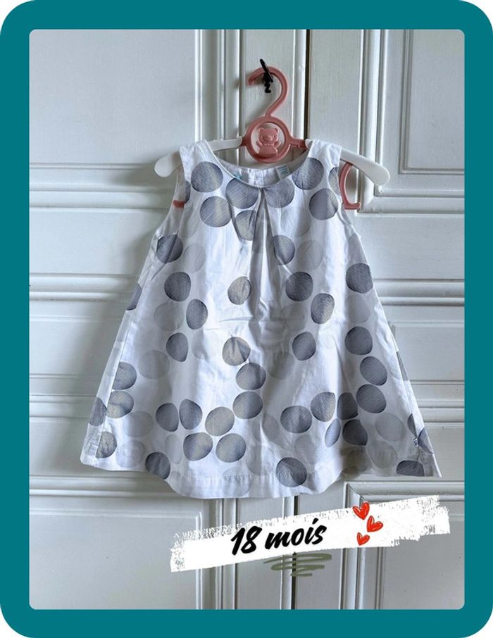 Robe obaibi 18 mois