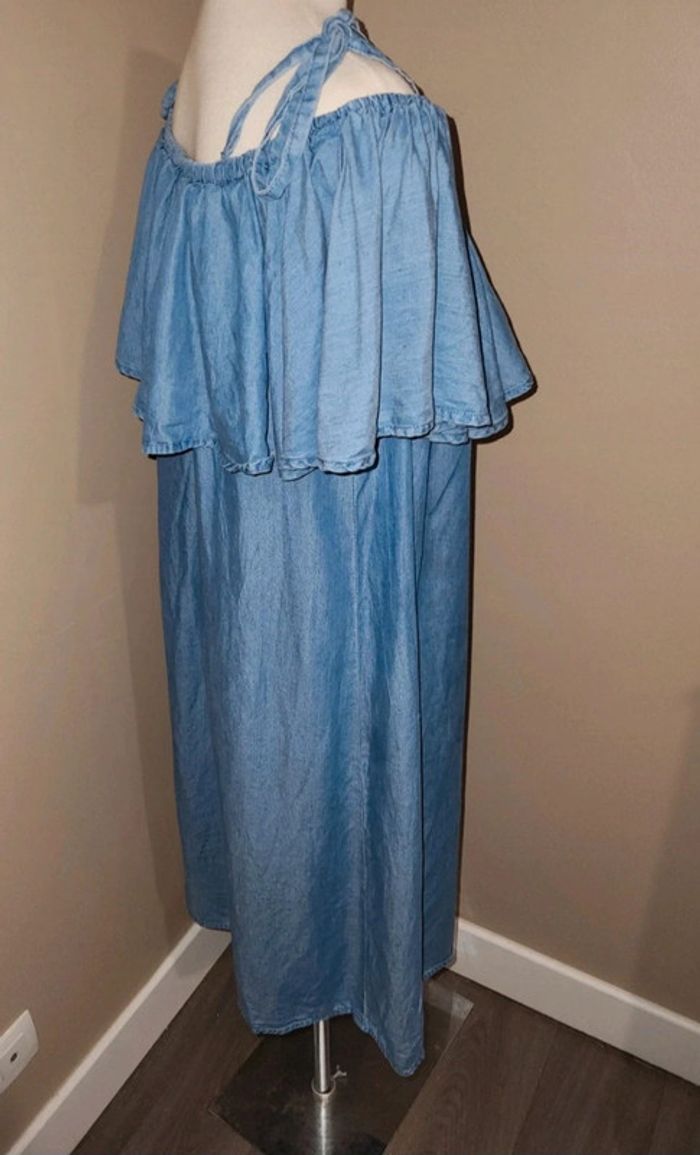 Robe épaules nues 46 - photo numéro 3