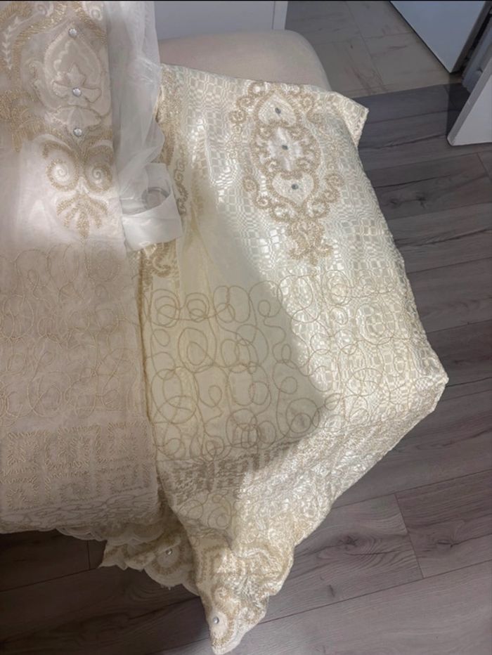 Rideau de salon neuf doré, blanc et beige avec perles - photo numéro 3