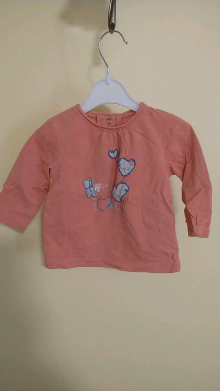 Maillot manches longues taille 9 mois (71cm) marque Vertbaudet en très bon état