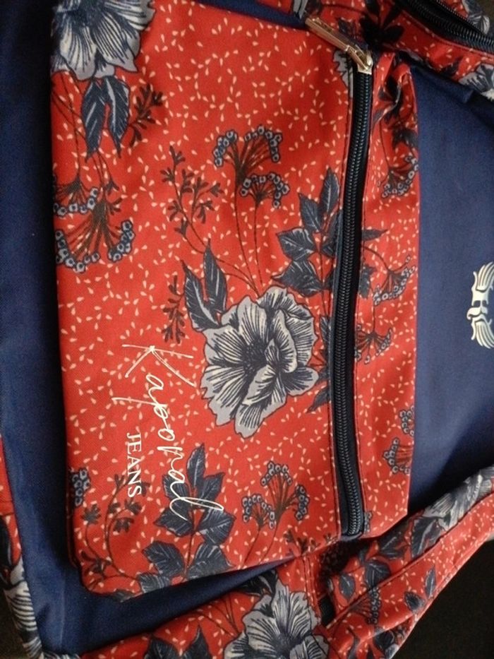 Sac à dos Kaporal neuf fleurs rentrée - photo numéro 4