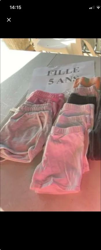 Vend short 5 ans