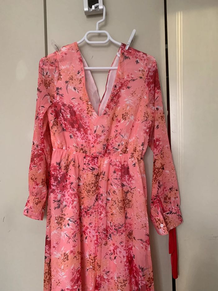 Robe longue cache coeur taille XL ( taille grand) pourquoi pas pour une ceremonie ? - photo numéro 3