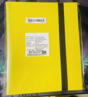 Classeur Pokémon neuf (jaune) – 360 cartes