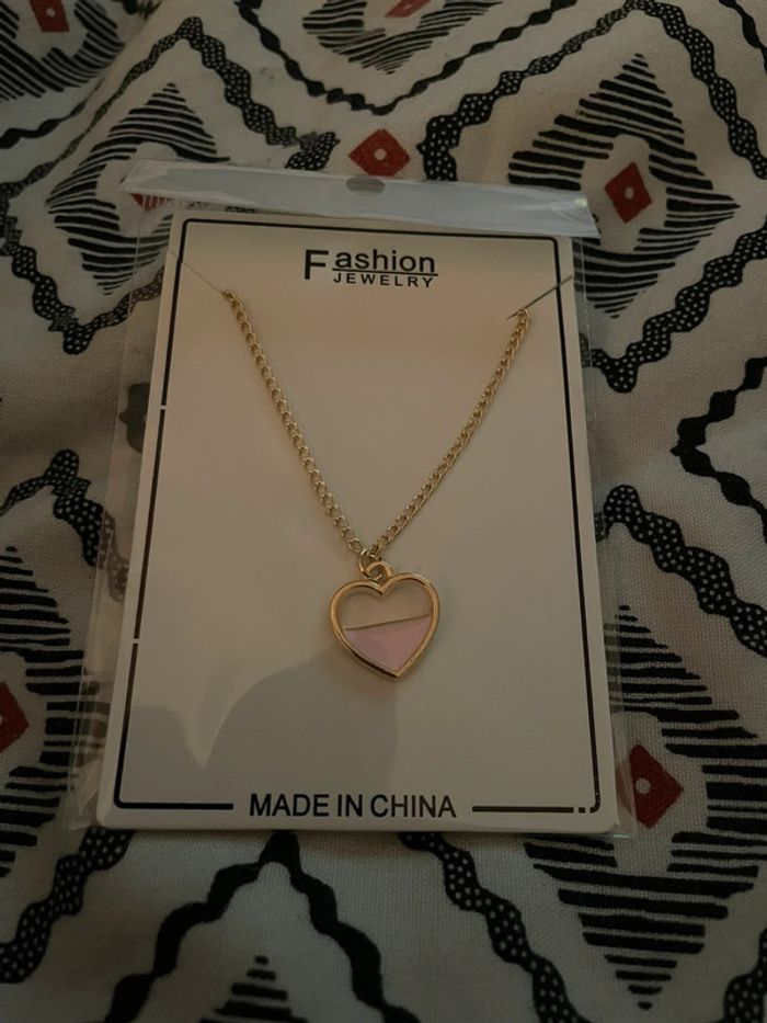 Collier cœur rose et blanc
