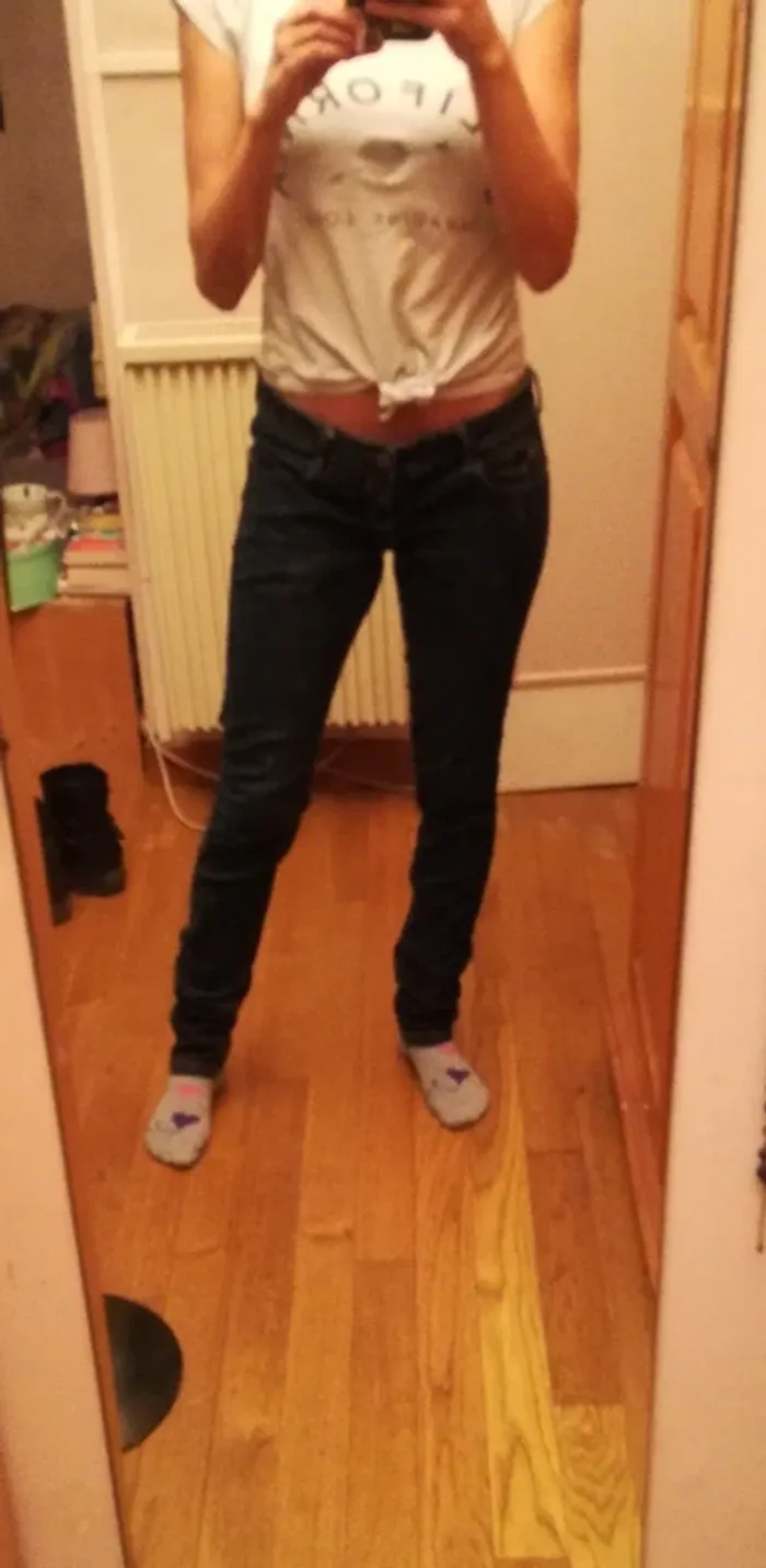 Jean mango T 36/38 - photo numéro 3