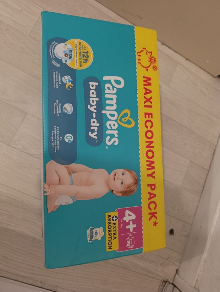 Lot pack de couche et lingette - photo numéro 3