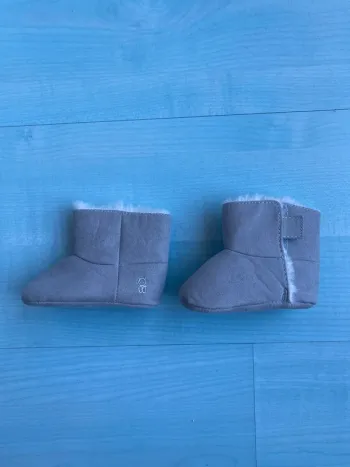 Bottines fourrées grises obaibi 1/6mois