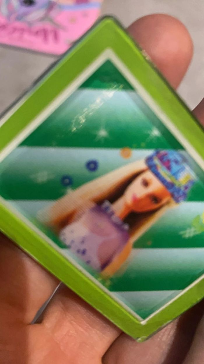 Port clef Barbie avec papier mémo note en relief image 3D change - photo numéro 8