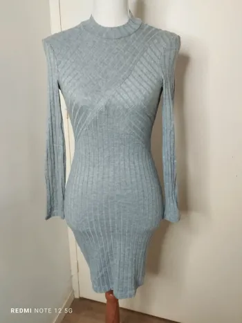 Jolie robe Mango taille XS