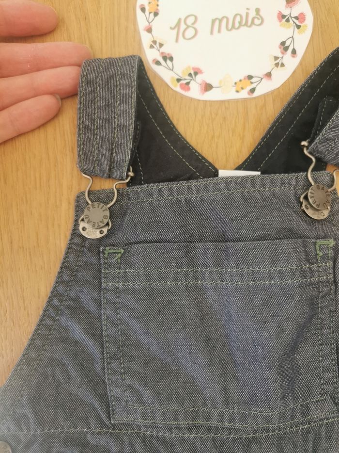 Salopette en coton bleu jeans bébé garçon 18mois petit bateau Tbe - photo numéro 2