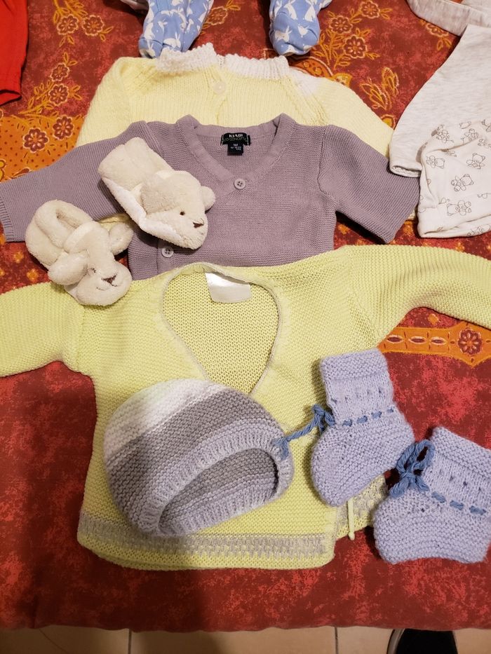 Lots de vêtements bébé 1 mois - photo numéro 6