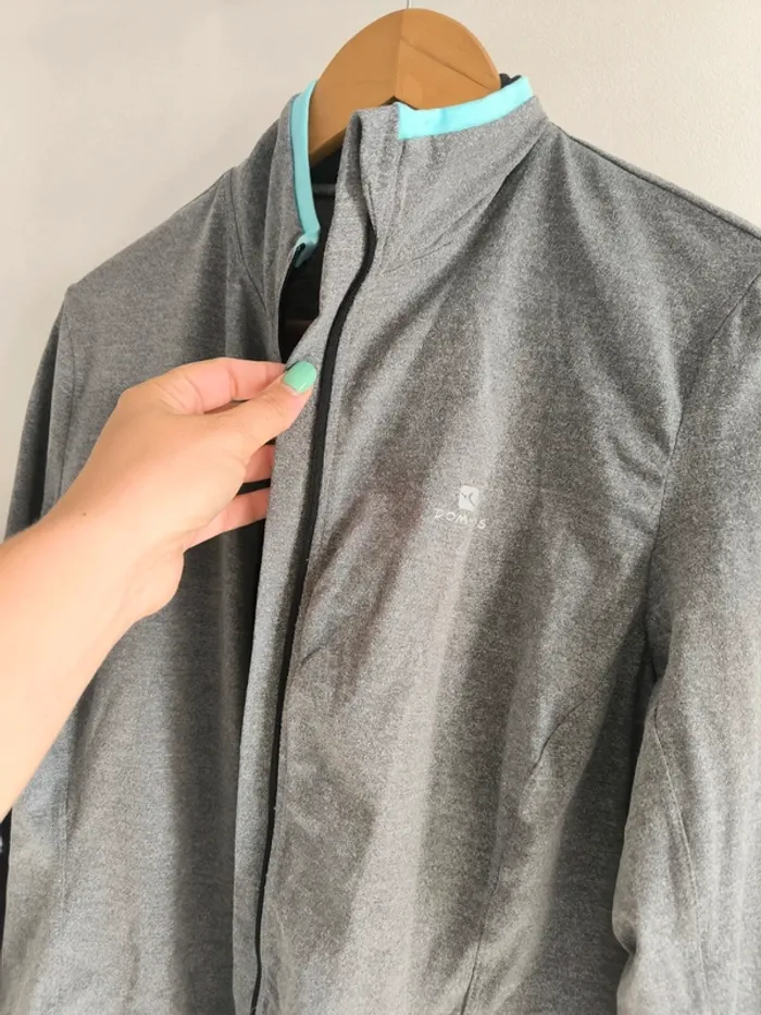 Veste sport grise domyos - photo numéro 2