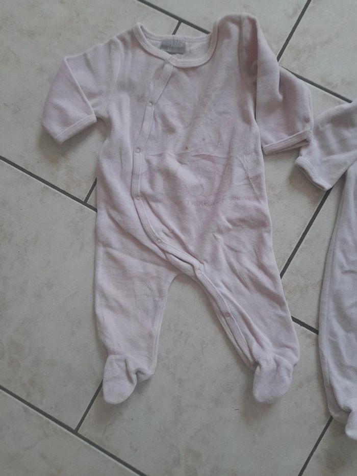2 pyjama 6mois - photo numéro 3