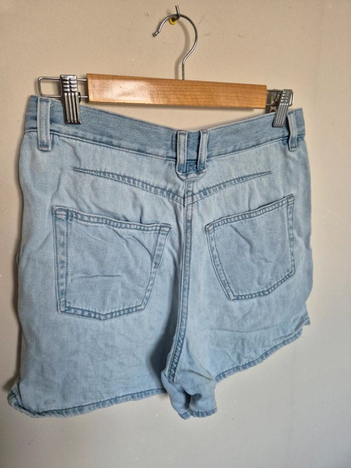 Short Cos taille 26 - photo numéro 8