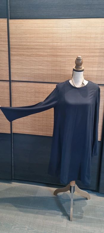 Robe fluide noire H&M taille 42