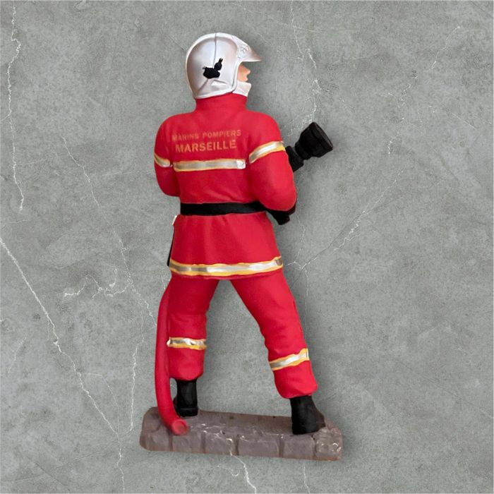 Figurine Marins pompiers Marseille  Hauteur 20 cm Objet en parfait état - photo numéro 2
