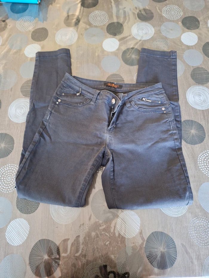 Pantalon cache cache - photo numéro 4