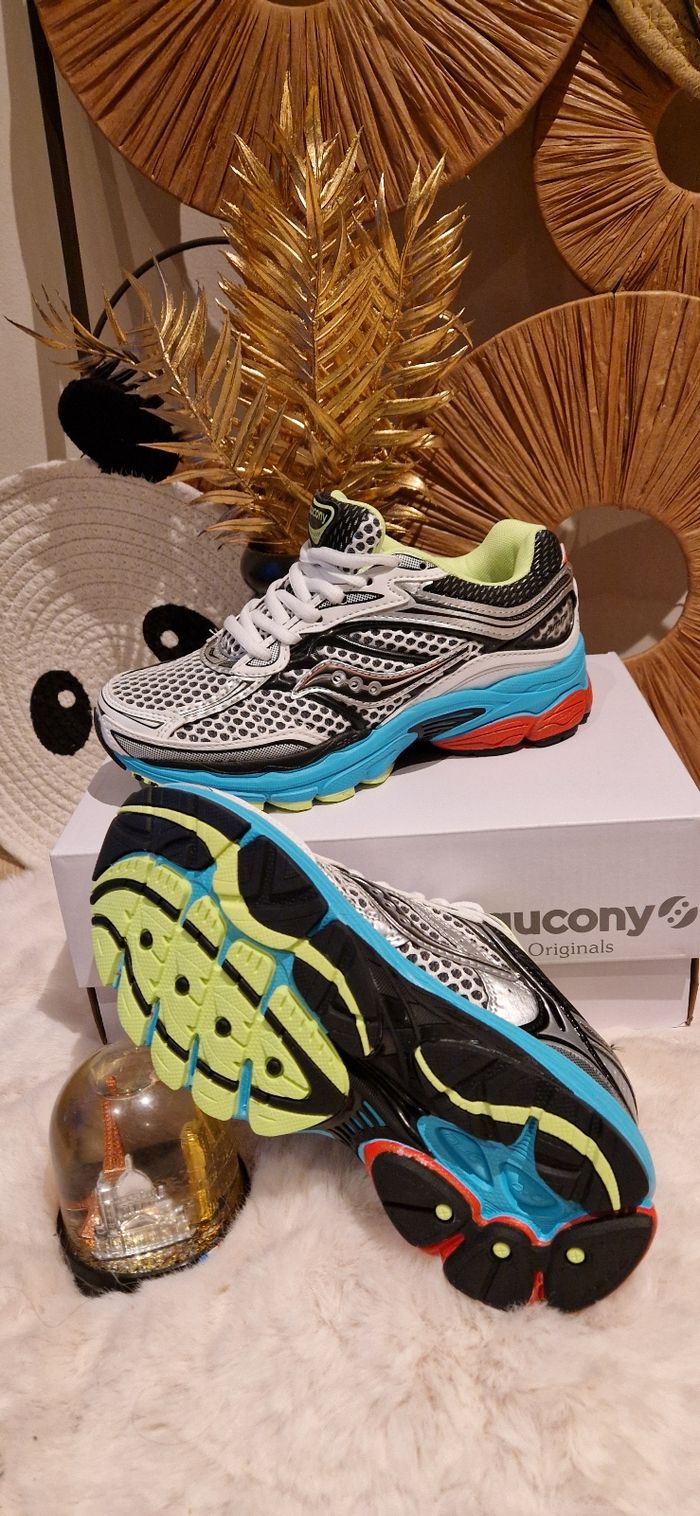 Saucony Progrid Omni Taille 44 - photo numéro 2