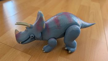 Figurine toy story trixie dinosaure