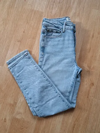 Jean taille haute straight ankle 28/32 Only